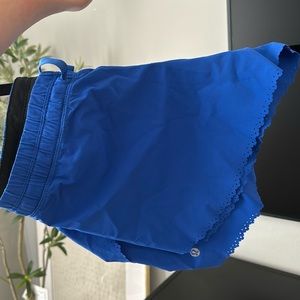 Lululemon Hit It Shorts • Size: 4